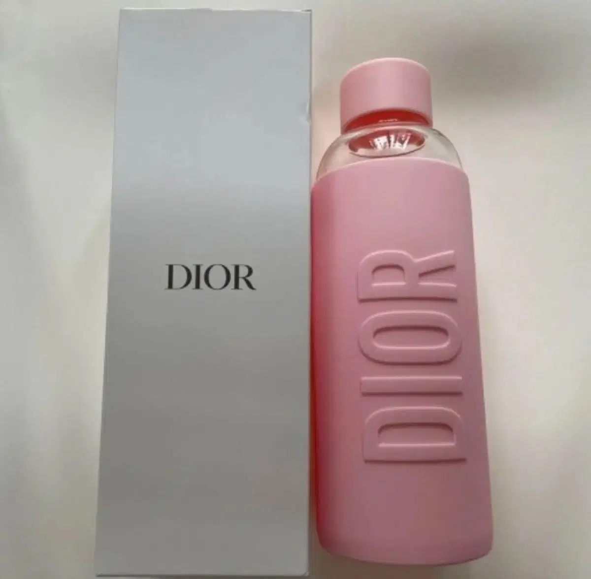 Dior 뷰티 핑크텀블러 보틀 물병